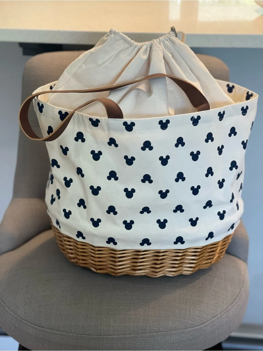 NWT Disney Mickey Mouse Picnic Time Coronado Canvas and Willow Basket Tote - Picture 4 of 13